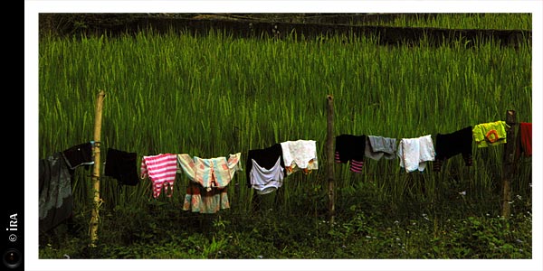 KERUCOV .ro - Travel Articles And Photography - Trecere prin Nepal, drumul din Kathmandu spre Pokhara - Ira - destinatii de vacanta