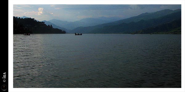 KERUCOV .ro - Travel Articles And Photography - Trecere prin Nepal, drumul din Kathmandu spre Pokhara - Ira - destinatii de vacanta